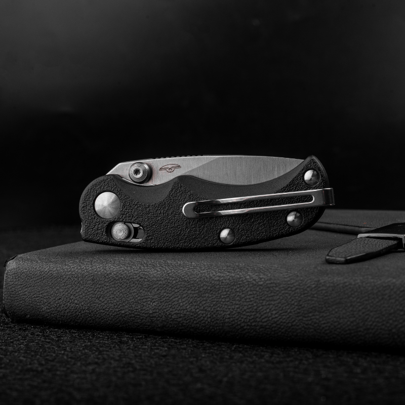ESCA | 12C27 | Crossbar lock