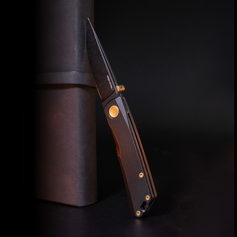 Luna Boost | Frame Lock | Titanium