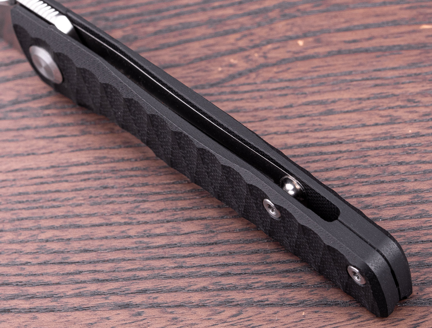 Destra | Nitro-v | Phantom Flipper | Patterned Scale