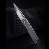Luna Boost | Frame Lock | Titanium