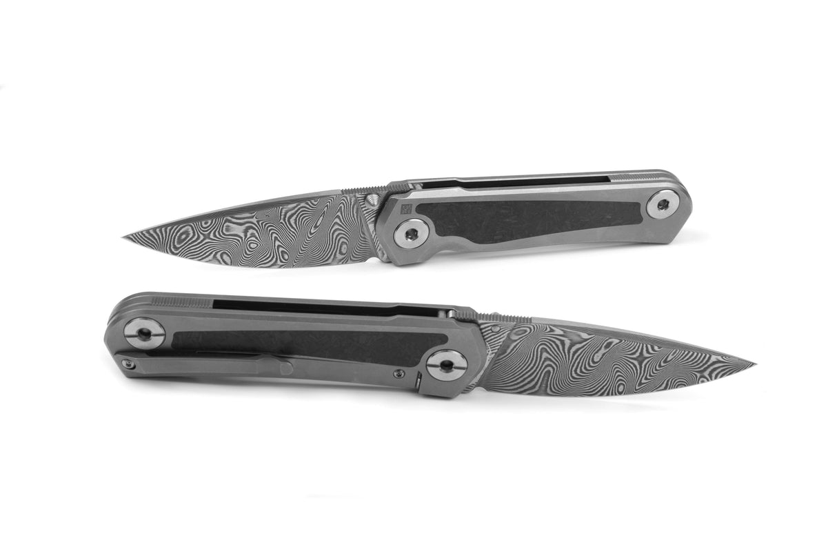 Real Steel Knives Phasma Folding Knife 3.3 M390 Satin Plain Blade with  Thumb Stud, Bead-Blasted Titanium Handles - KnifeCenter - 9225